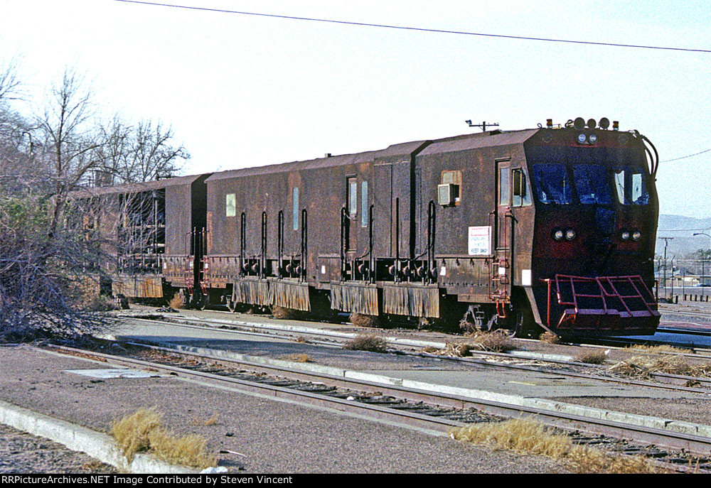 Speno rail grinder train cab end